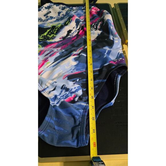 TYR Durafast Elite Women's Crosscut Tieback Swimsuit Transient Size 34 - Picture 6 of 6